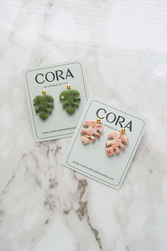 Monstera Leaf